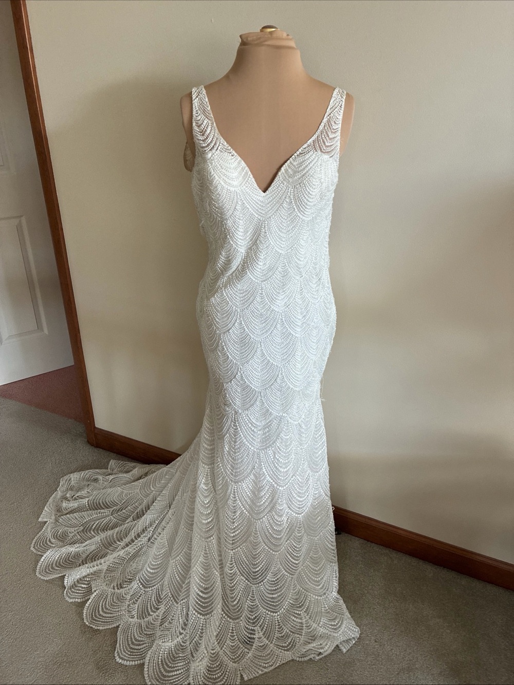 Justin Alexander 12 READ Wedding Gown 88057SD Ivory Beaded Trumpet Sleeveless
